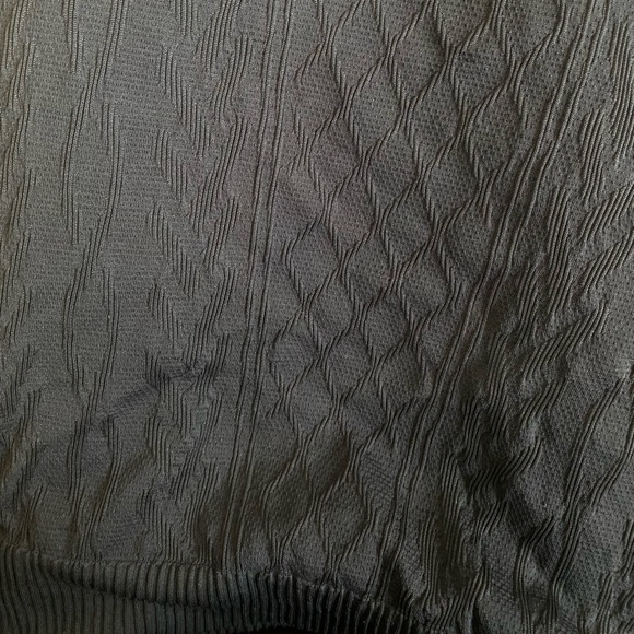 Unique lulu hoodie with texture - Picture 4 of 4